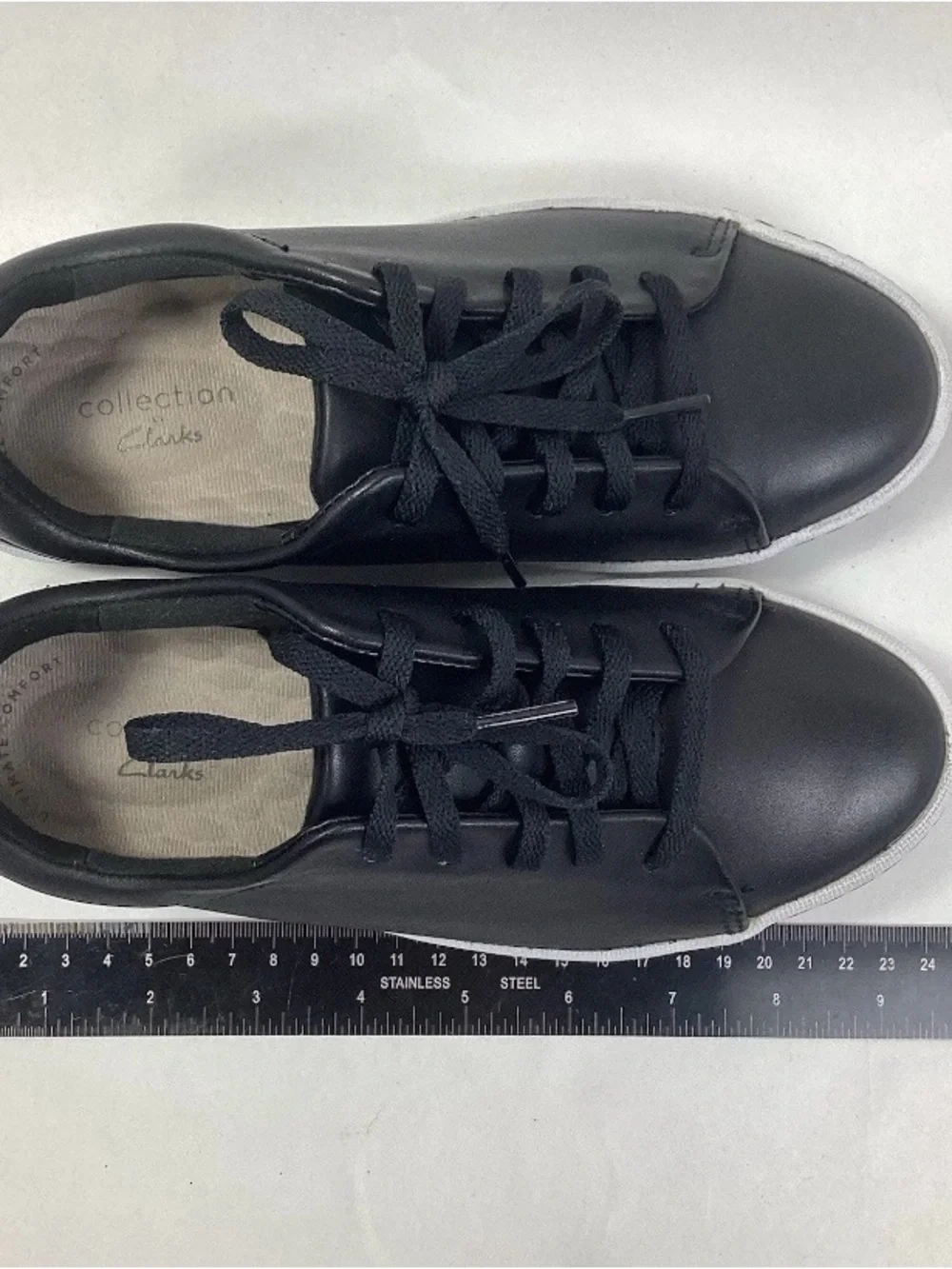 Clarks Black Low-Top Lace-Up Sneakers with White Sole